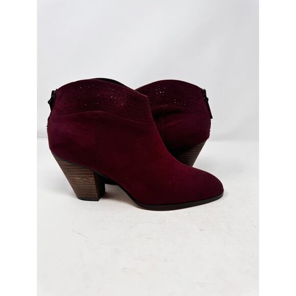 Brand New Violet & Red Women's 9 Burgundy Jackson Lazer Cut Booties Boots - Picture 7 of 11